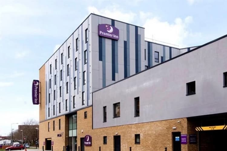 Premier Inn Ipswich Town Centre (Quayside) 2