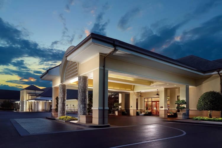 Atlanta Evergreen Lakeside Resort 2