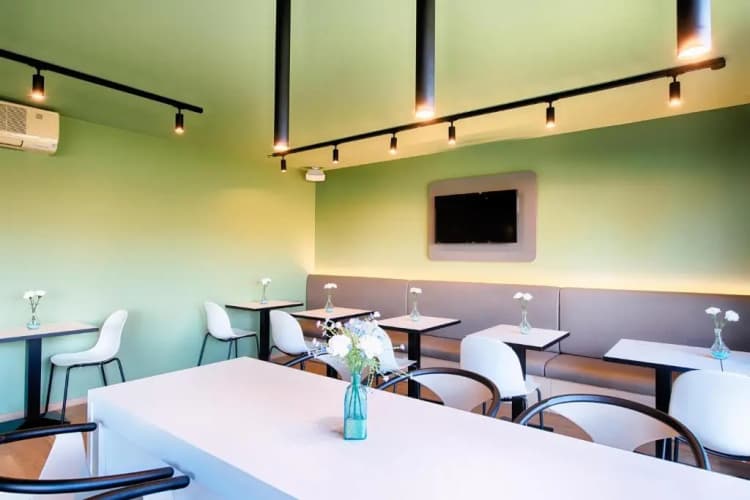 B&B HOTEL Baden-Airpark 4