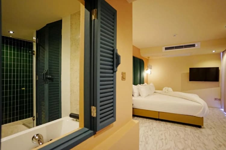 4 Monkeys Hotel 5