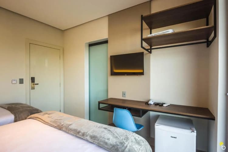 Naim Hotel 5