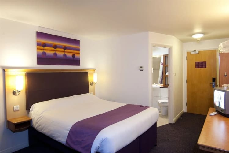 Premier Inn Bolton West 4