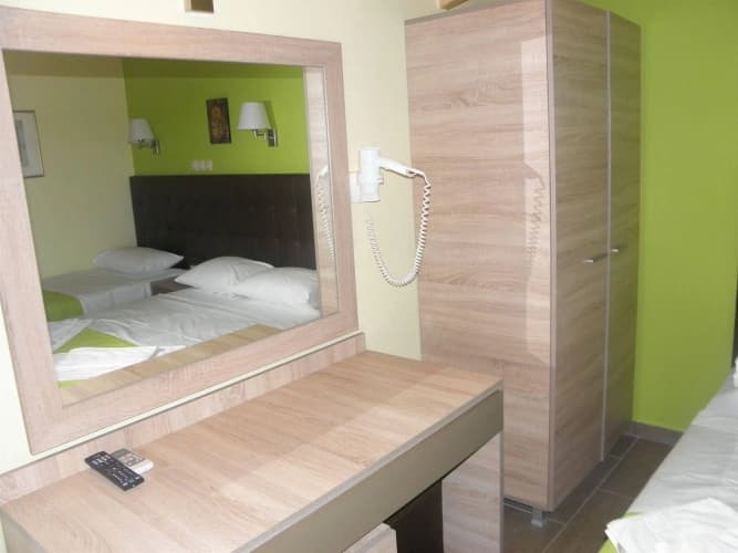Makedonia Hotel 5