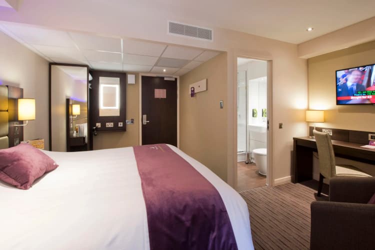 Premier Inn Colchester Town Centre 4