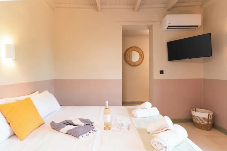 Filanthi Rooms 5