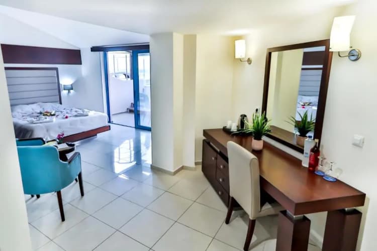 Galini Private Pool Suites With Sea View 2
