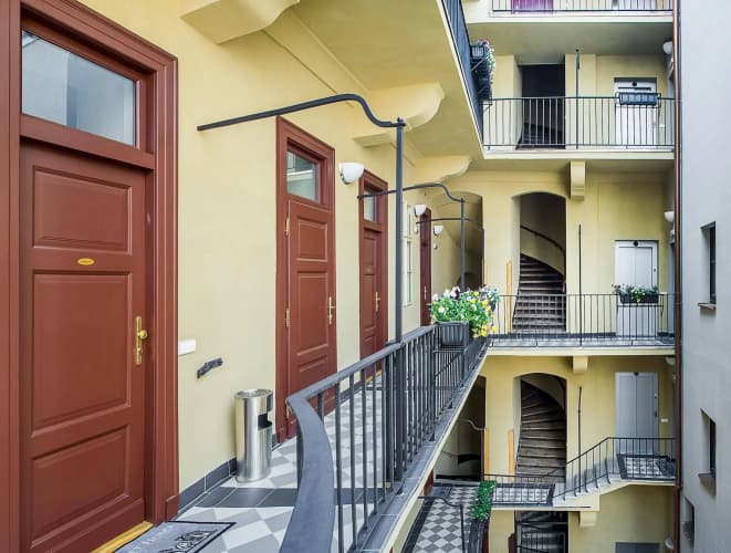 4 Arts Apartments By Adrez Living main