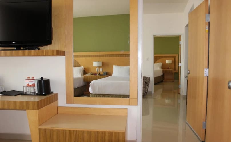 Holiday Inn Tuxpan - Convention Center 5