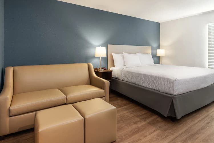 Woodspring Suites Charlotte University Research Park 4
