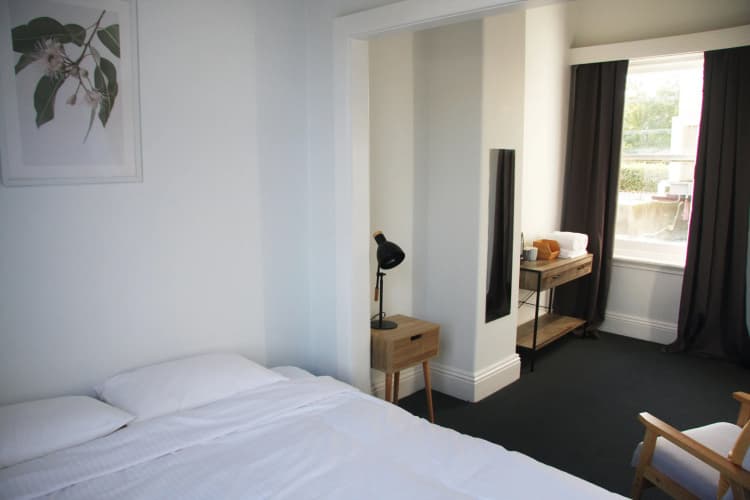College Lawn Hotel - Hostel 3