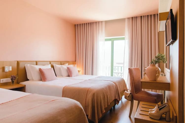 Hotel Santo Antonio De Fatima 5