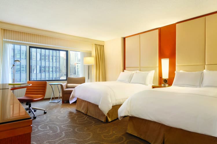 Swissotel Chicago 4