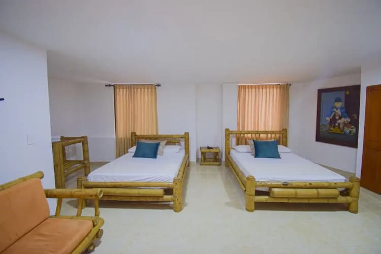 Hotel Toledo Plaza 4