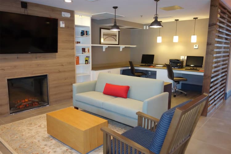 Best Western Plus Westheimer-Westchase Inn & Suites 4