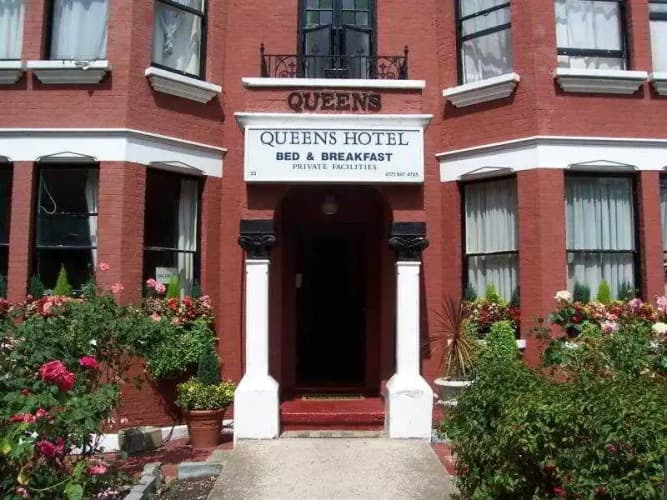 Queens Hotel main