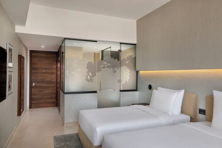 Hotel Local Dubai, Jumeirah Village Triangle, Autograph Collection 3