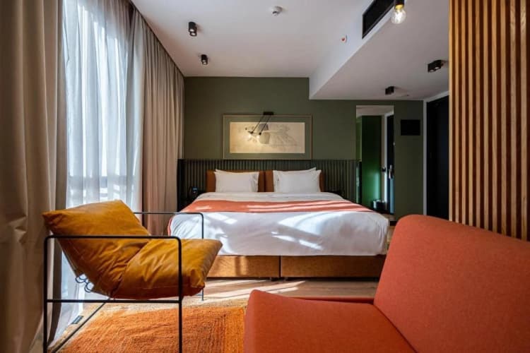 Hotel 21 4