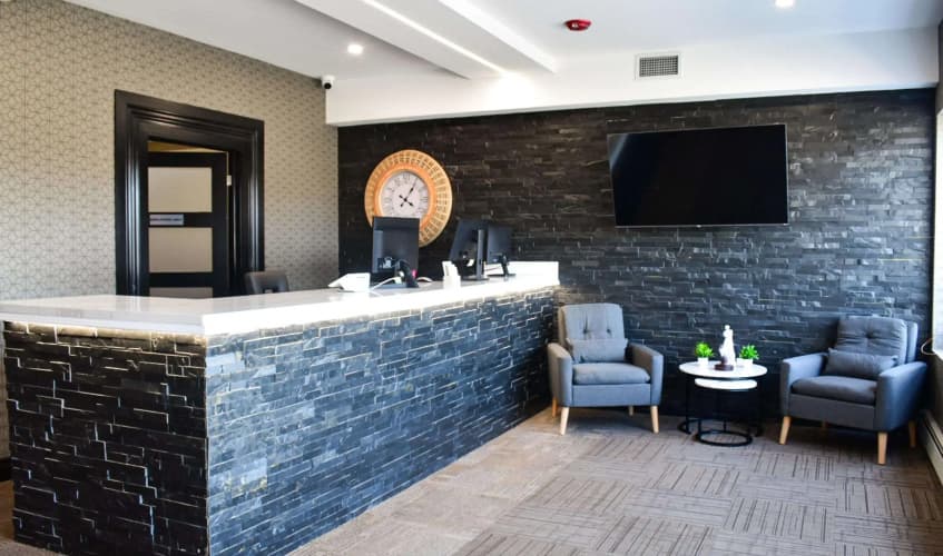 Big Bird Inn Wawa, SureStay Collection by Best Western 3