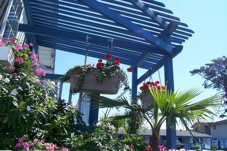 Monterey Fireplace Inn 5