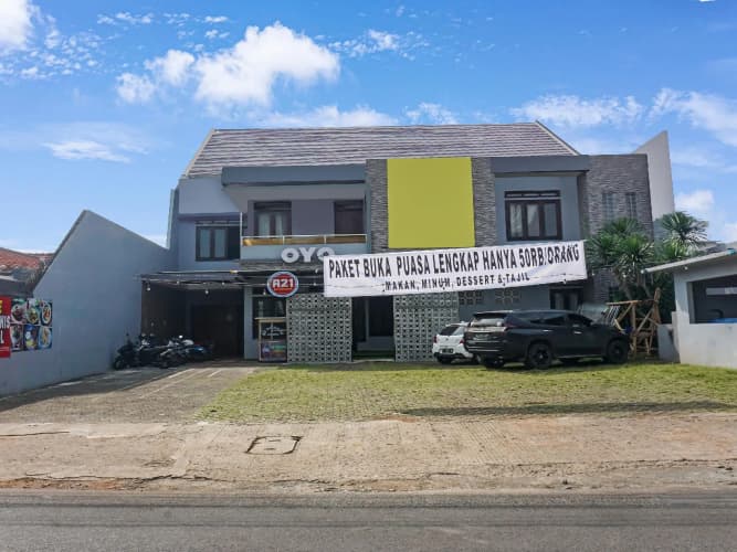 Super Oyo Capital O 91140 Ayodya Kebon Jeruk 2