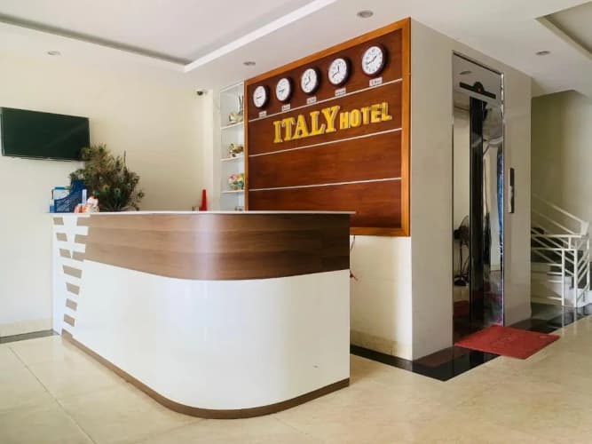 Italy Hotel By Oyo Room 2