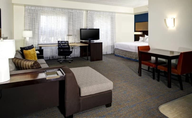 Residence Inn Cleveland Mentor 2