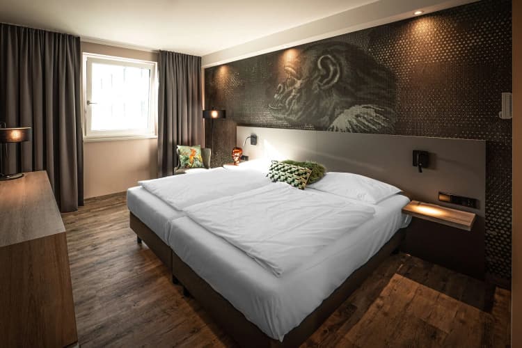Loginn Hotel Stuttgart Zuffenhausen 4