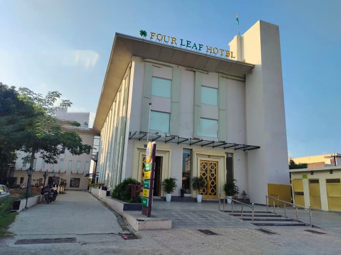 Four Leaf Hotel main