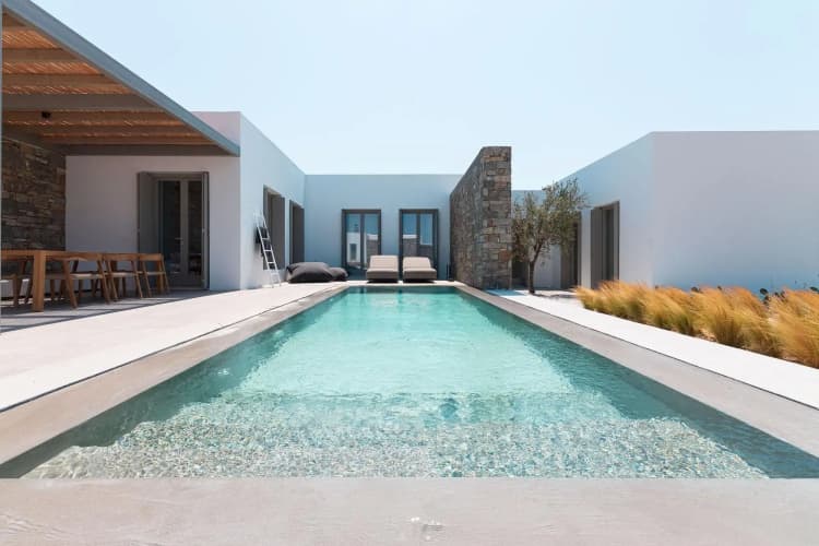 Cove Paros 4