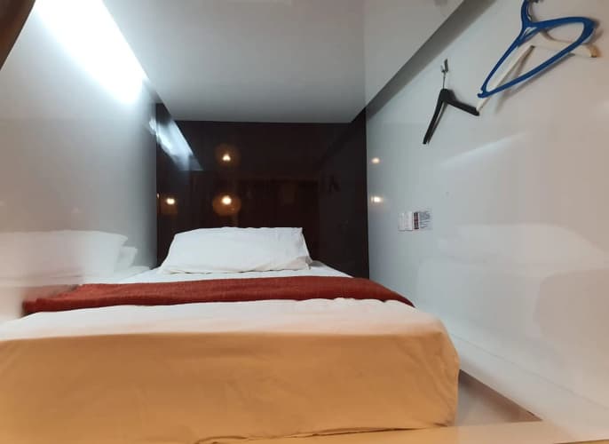 Vintage Inn Singapore main