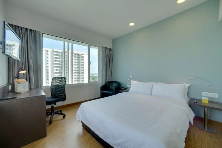Keys Select Kochi - By Lemon Tree Hotels 3