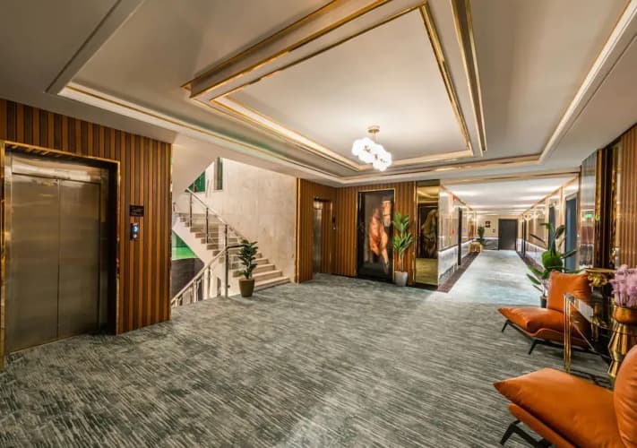 Ross Hotel 3