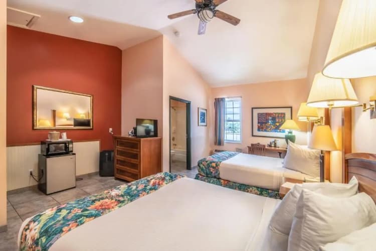 Ivey House Everglades Adventures Hotel 4