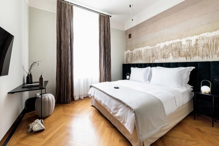 Zola Hotel Palais De Boha Me 4