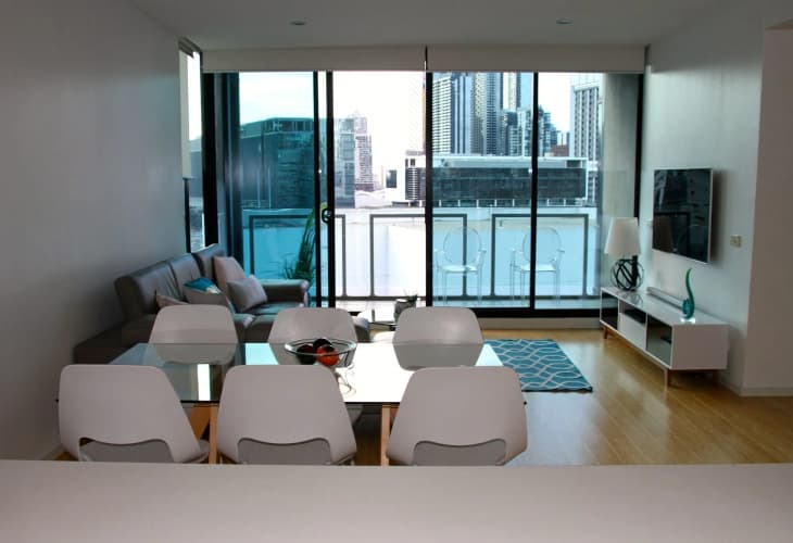 Waterfront Apartments Melbourne 4