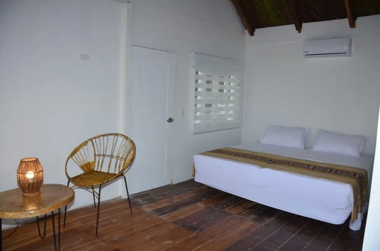 Marine Beach Club & Hotel 4