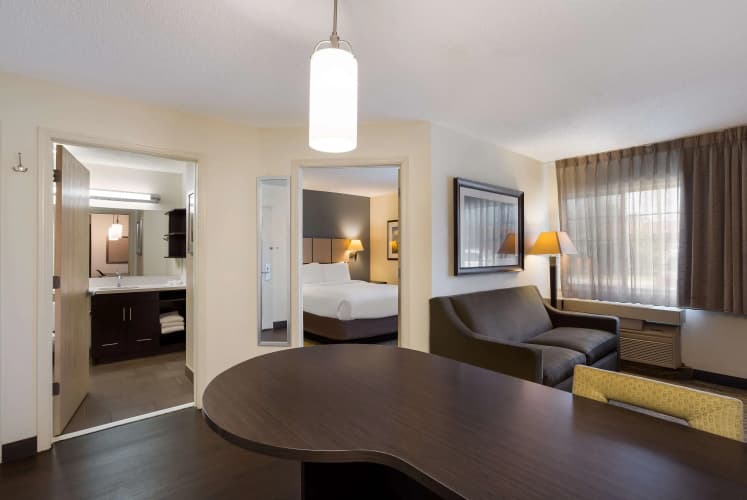 Sonesta Simply Suites Des Moines 3