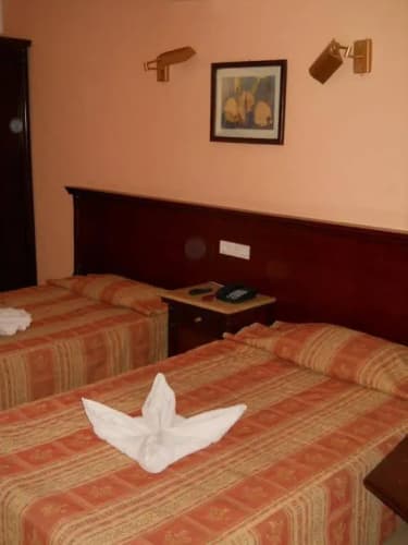 Romance Regency Club Adult Only 4