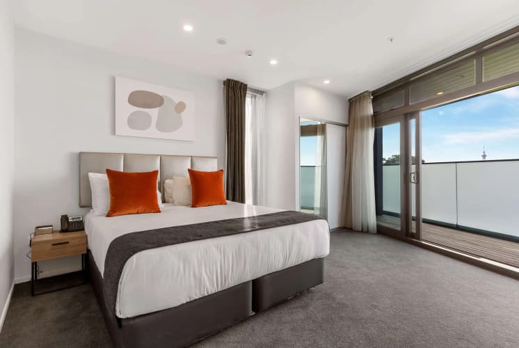 Ramada by Wyndham Newmarket Auckland 3