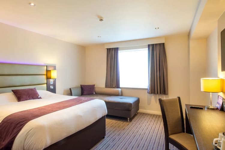 Premier Inn Haverfordwest (North/A40) 4