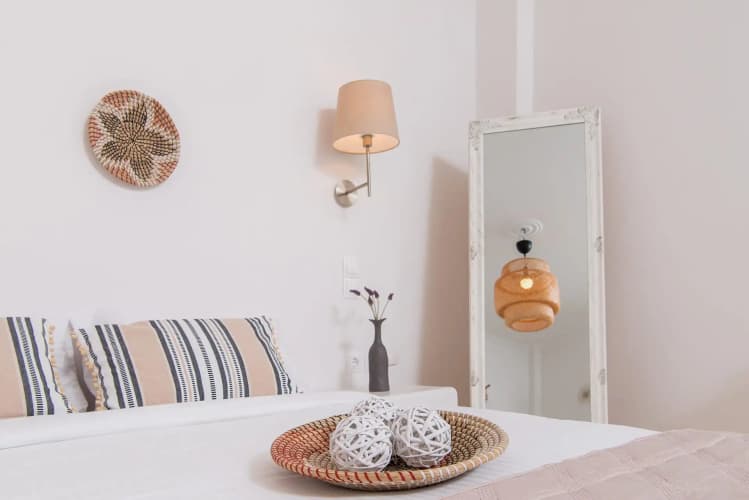 Golden Sunrise Suites Santorini 2