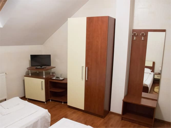 Euphoria Hotel 5