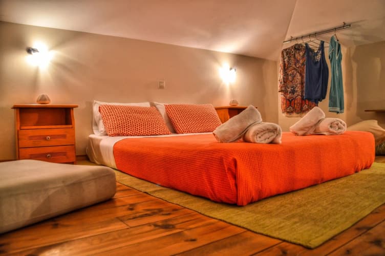 Iro Suites main