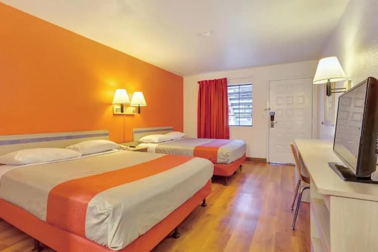 Motel 6 Santa Rosa North 4