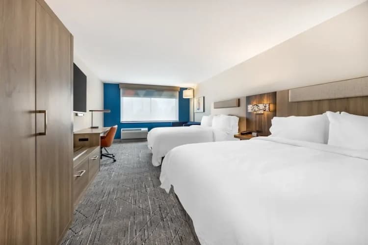 Holiday Inn Express & Suites Nashville West End Univ Area 2