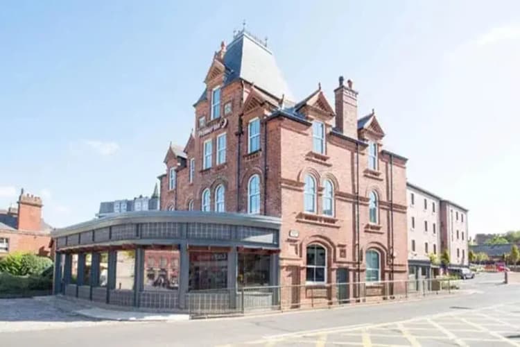 Premier Inn  Leek Town Centre 2