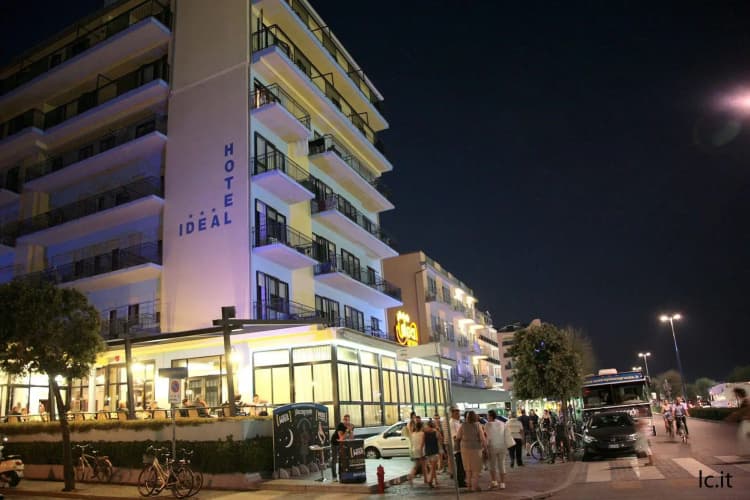 Hotel Ideal main