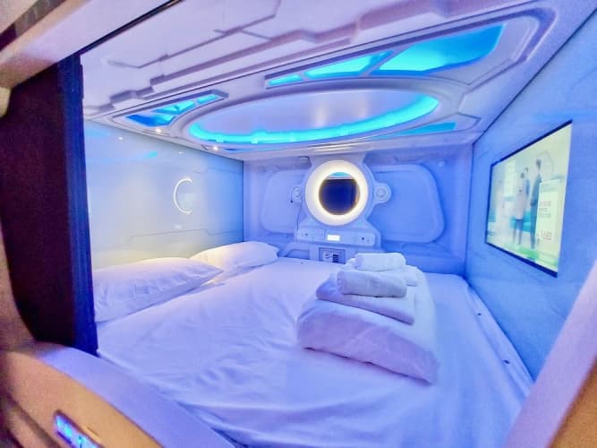 Atypicap Capsule Hostel 4