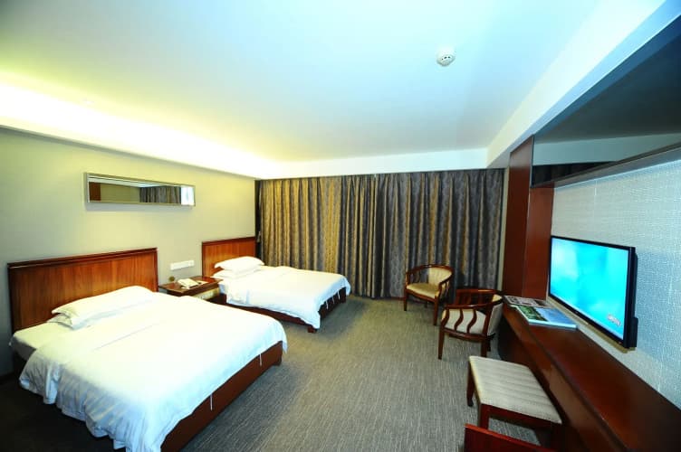Good East Hotel 4