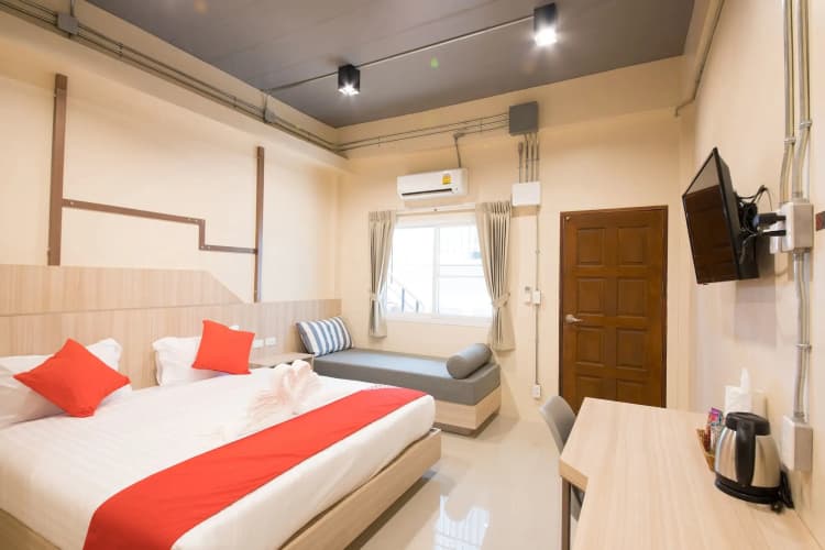 The Way Patong Hotel 5